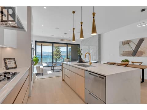 Photo 5 of 602 Lakeshore Drive Unit# 202, Main North, Penticton