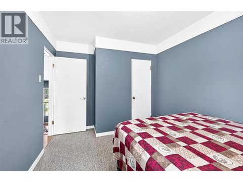 Photo 18 of 1094 SCHREINER Street, Brocklehurst, Kamloops