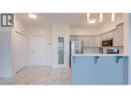 Photo 6 of 2551 Shoreline Drive Unit# 412, Lake Country North West