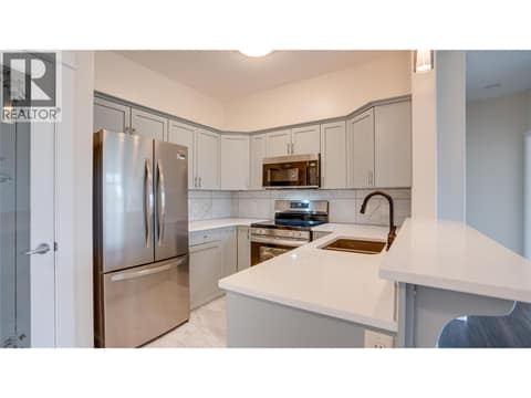 Photo 8 of 2551 Shoreline Drive Unit# 412, Lake Country North West