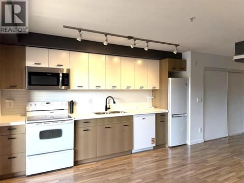 Photo 6 of 1550 Dickson Avenue Unit# 218, Springfield/Spall, Kelowna