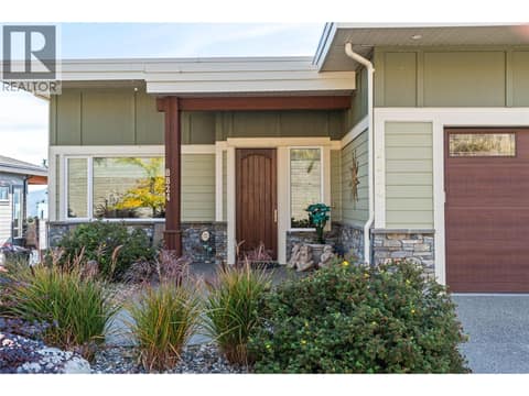 Photo 2 of 8824 Hampshire Crescent, Adventure Bay, Vernon