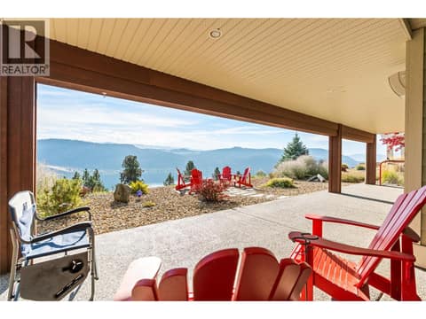 Photo 5 of 8824 Hampshire Crescent, Adventure Bay, Vernon