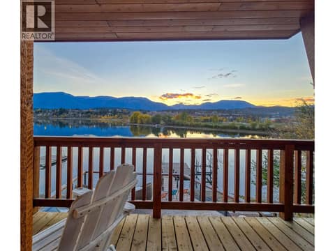 Photo 16 of 449 LAKEVIEW Place, Invermere