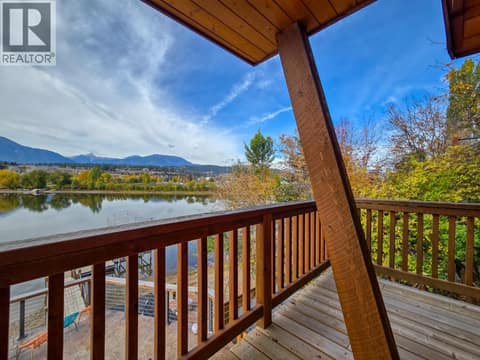 Photo 19 of 449 LAKEVIEW Place, Invermere