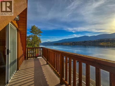 Photo 34 of 449 LAKEVIEW Place, Invermere