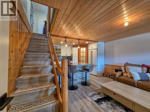 Photo 37 of 449 LAKEVIEW Place, Invermere