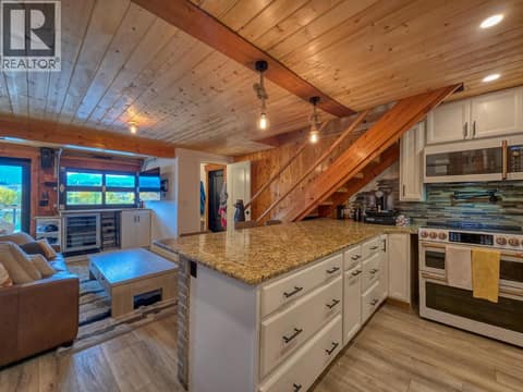 Photo 43 of 449 LAKEVIEW Place, Invermere