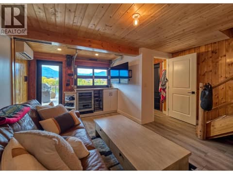Photo 44 of 449 LAKEVIEW Place, Invermere