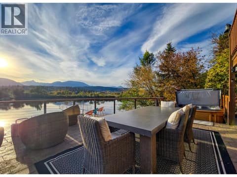Photo 61 of 449 LAKEVIEW Place, Invermere