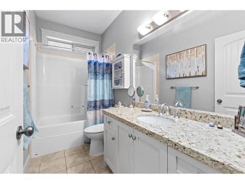 Main Floor Bathroom at 1911 Cornerstone Drive, Shannon Lake, West Kelowna