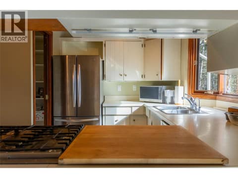 Photo 6 of 1920 Lakeview Drive, Heffley, Kamloops