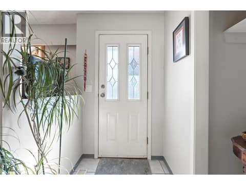 Photo 8 of 5789 Rimer Road, North BX, Vernon