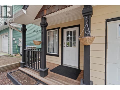Photo 2 of 1198 Raven Drive, Batchelor Heights, Kamloops
