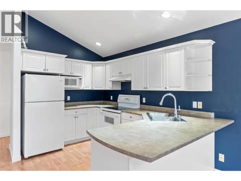 Photo 9 of 1198 Raven Drive, Batchelor Heights, Kamloops