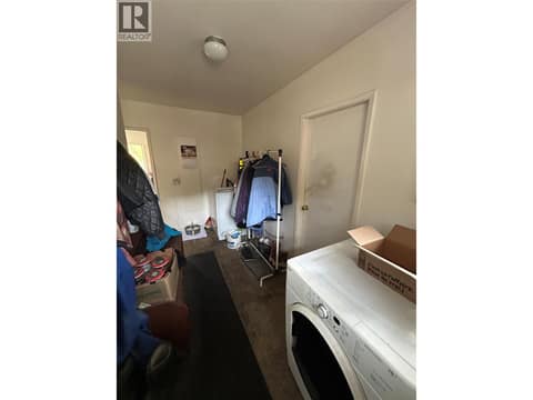Photo 15 of 845 Alview Crescent, Batchelor Heights, Kamloops