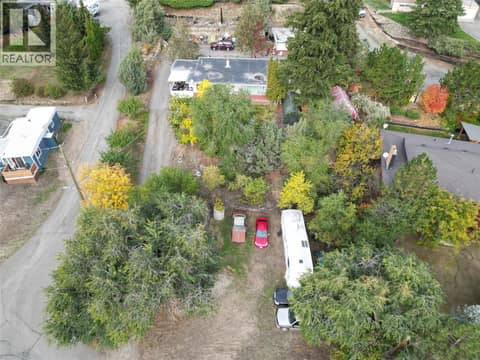 Photo 2 of 845 Alview Crescent, Batchelor Heights, Kamloops