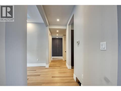 Hallway at 2835 Outlook Way, Naramata Rural
