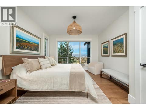 Photo 34 of 149 Diamond Way, Predator Ridge, Vernon