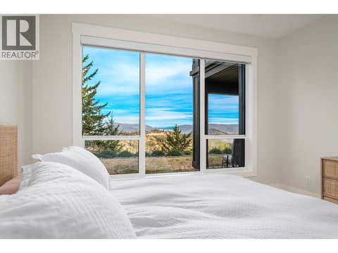 Photo 57 of 149 Diamond Way, Predator Ridge, Vernon