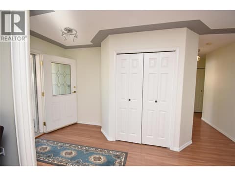 Foyer at 5309 21 Street, Harwood, Vernon