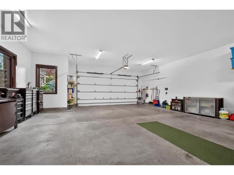 Double tandem oversized garage at 734 Marin Crescent, Upper Mission, Kelowna
