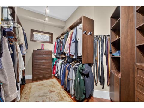 Spacious walk-in closet at 734 Marin Crescent, Upper Mission, Kelowna
