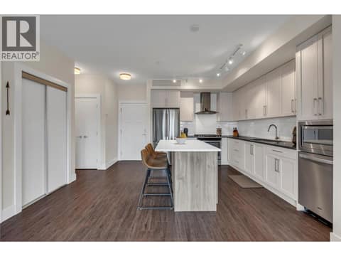 Photo 8 of 4380 Lakeshore Road Unit# 210, Lower Mission, Kelowna
