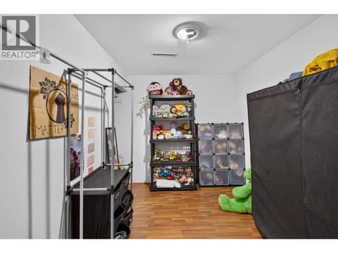 Basement -walk in closet huge at 5113 27 Avenue, Bella Vista, Vernon