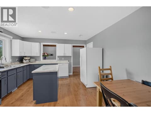 Main Level - Kitchen at 5113 27 Avenue, Bella Vista, Vernon