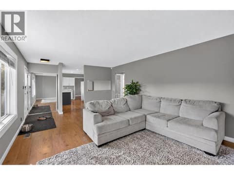 Main Level - Living Room at 5113 27 Avenue, Bella Vista, Vernon