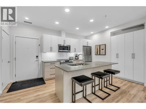 Photo 2 of 13417 Lakeshore Drive Unit# 113, Summerland Rural