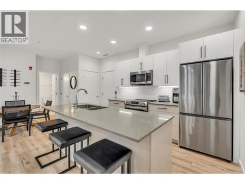Photo 4 of 13417 Lakeshore Drive Unit# 113, Summerland Rural