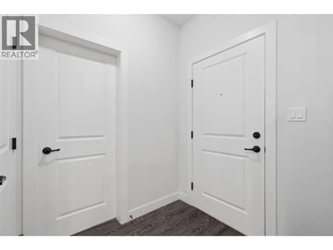 Photo 4 of 5170 DALLAS Drive Unit# 522, Dallas, Kamloops
