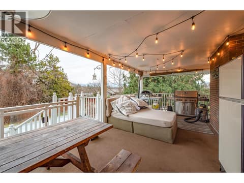 Photo 12 of 964 Tronson Drive, Glenmore, Kelowna