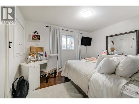 Photo 15 of 964 Tronson Drive, Glenmore, Kelowna