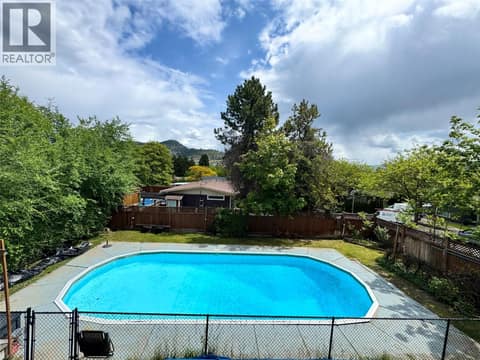 Photo 8 of 964 Tronson Drive, Glenmore, Kelowna