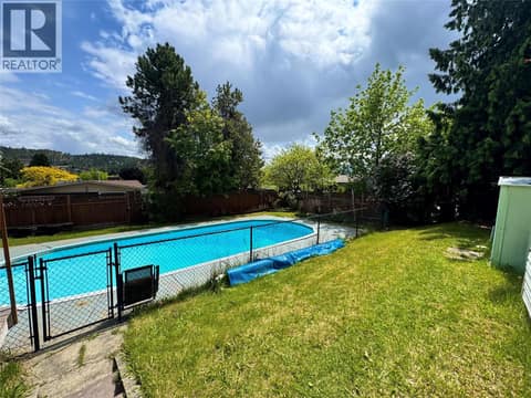 Photo 9 of 964 Tronson Drive, Glenmore, Kelowna