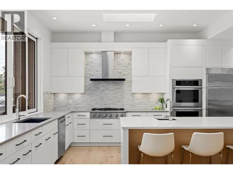 Photo 10 of 769 & 771 Barnaby Road, Upper Mission, Kelowna