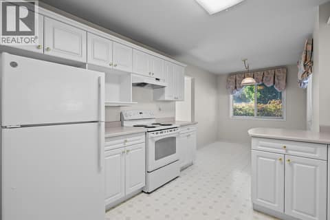 Photo 14 of 1120 Guisachan Road Unit# 8, Springfield/Spall, Kelowna