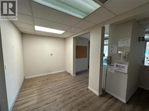 Photo 14 of 477 Leon Avenue, Kelowna North