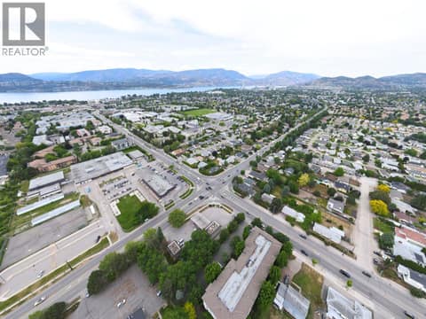 Photo 21 of 3155 Gordon Drive Unit# 202, Lower Mission, Kelowna