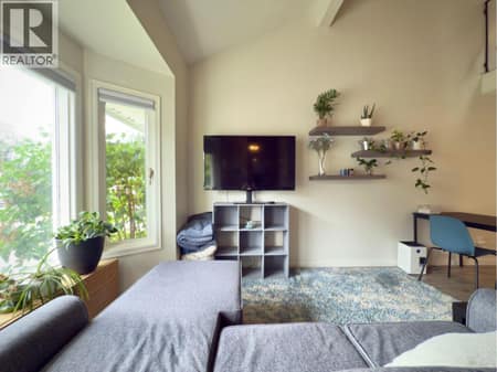 Photo 6 of 3155 Gordon Drive Unit# 202, Lower Mission, Kelowna