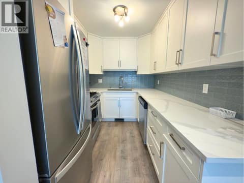 Photo 8 of 3155 Gordon Drive Unit# 202, Lower Mission, Kelowna
