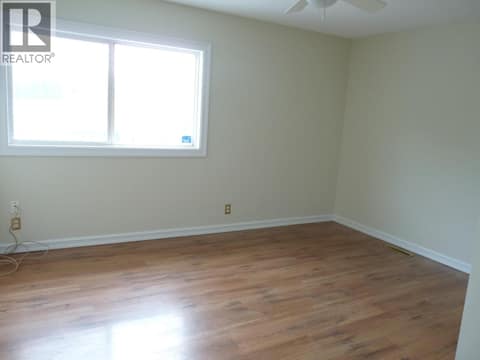Photo 10 of 1160 Meadow Lane 1185 Demonte Street, Brocklehurst, Kamloops