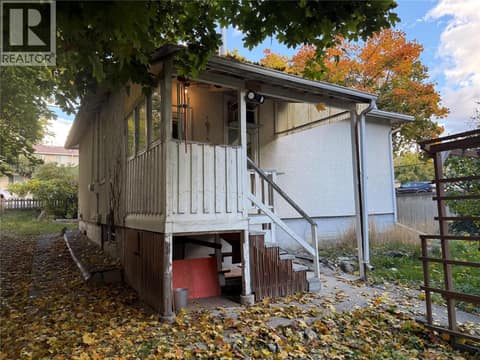 Photo 2 of 3802 32 Avenue, City of Vernon