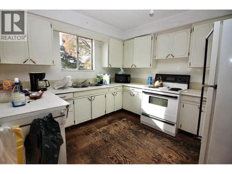 Photo 5 of 1382 McBride Road, Kelowna South