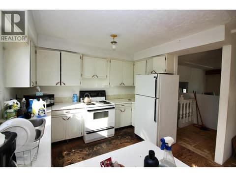 Photo 6 of 1382 McBride Road, Kelowna South