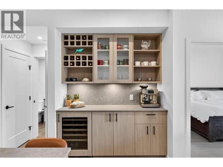 Photo 6 of 9652 Benchland Drive Unit# 209, Lake Country North West