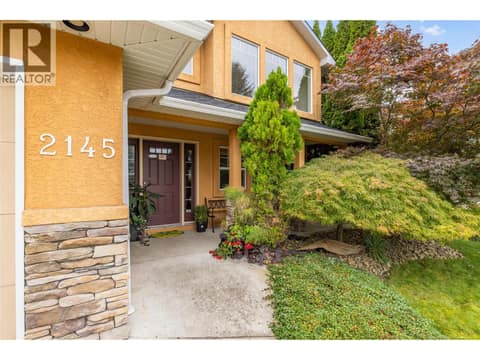 Photo 3 of 2145 Chilcotin Crescent, Dilworth Mountain, Kelowna